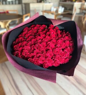 プロポーズ　花束　小戸