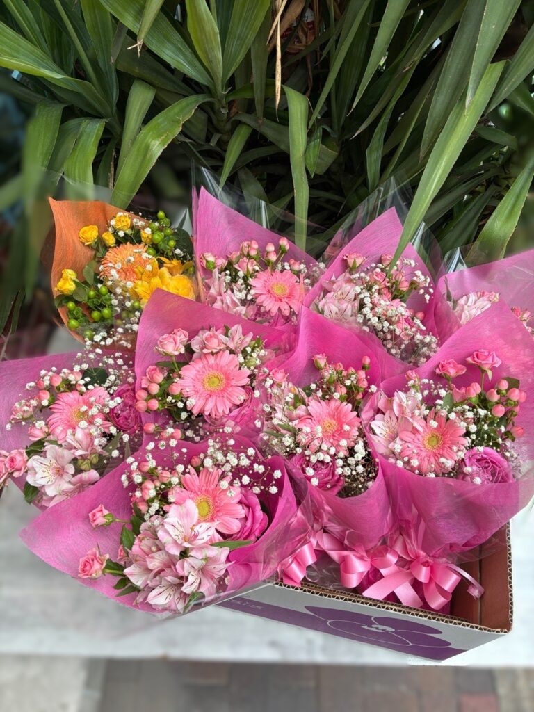 表彰式イベント　花束　福岡国際会議場