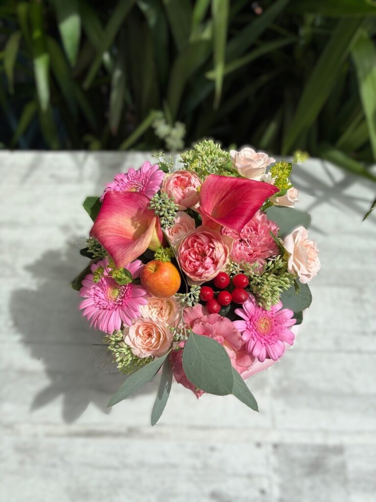 お誕生日　フラワーアレンジ　吉塚本町