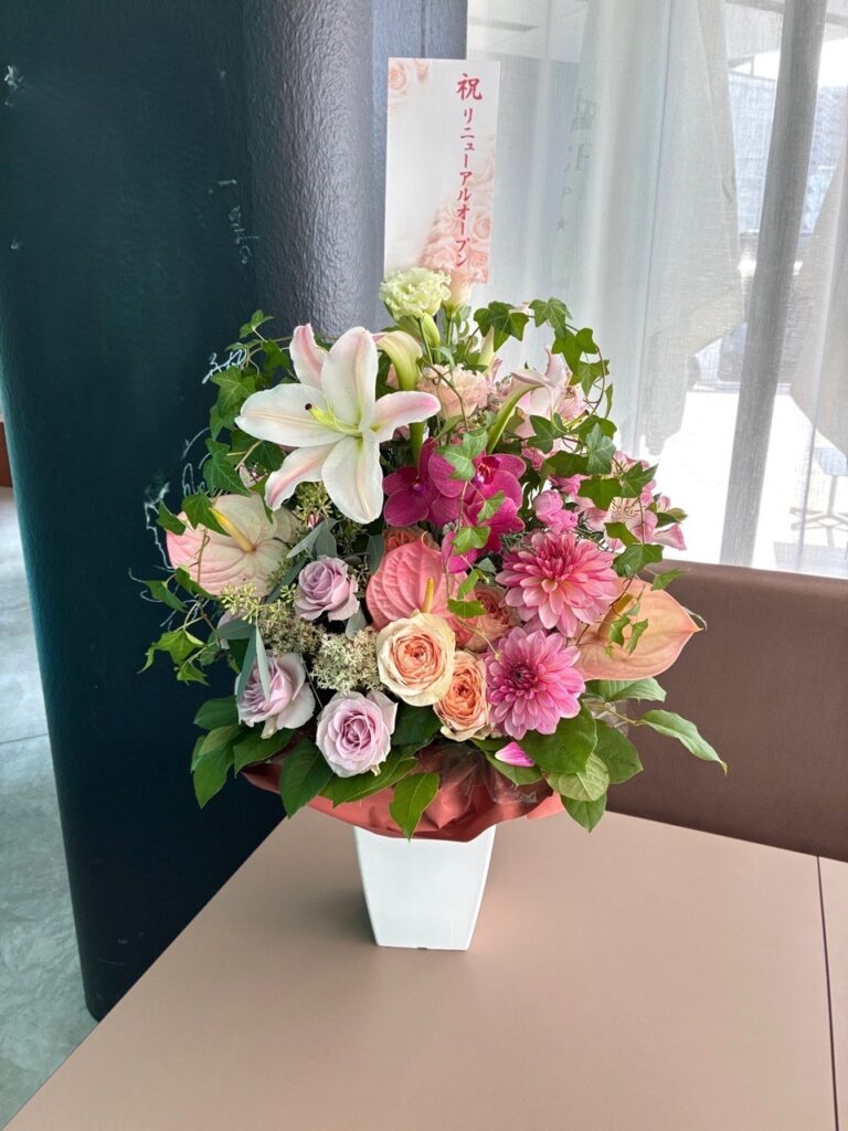 オープン祝　フラワーアレンジ　住吉