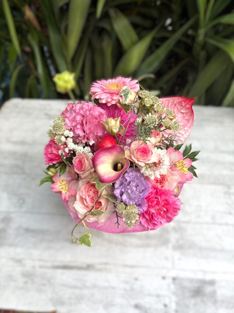 お誕生日　フラワーアレンジ　吉塚本町