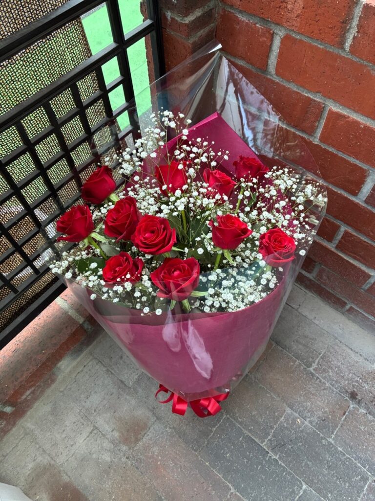 プロポーズ　花束　ご来店