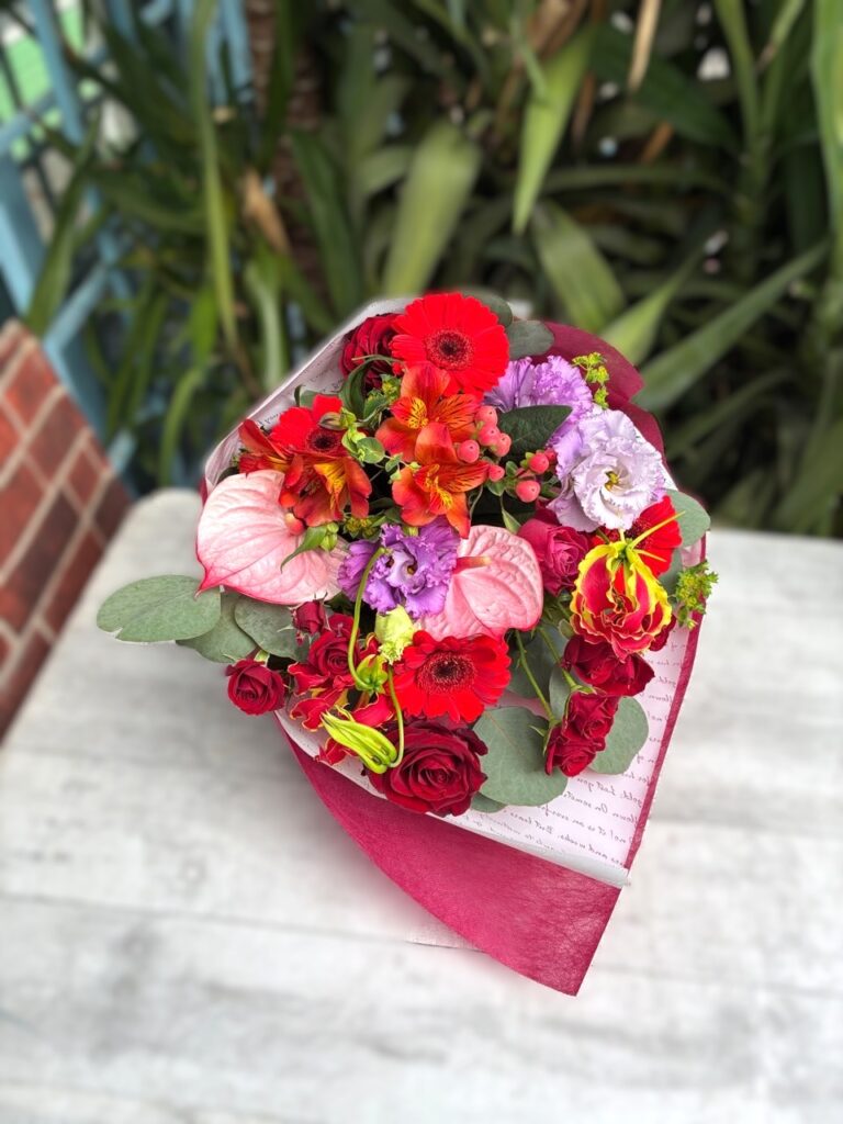 リサイタル　花束　博多駅前