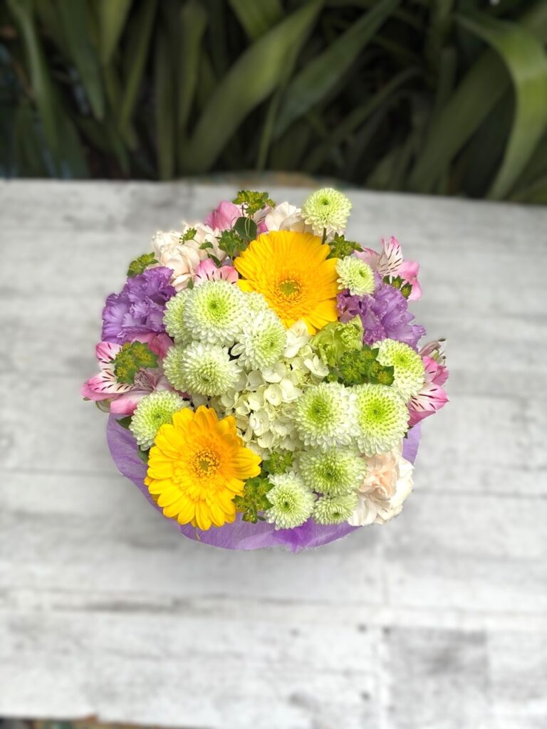 お供え　フラワーアレンジ　古賀市