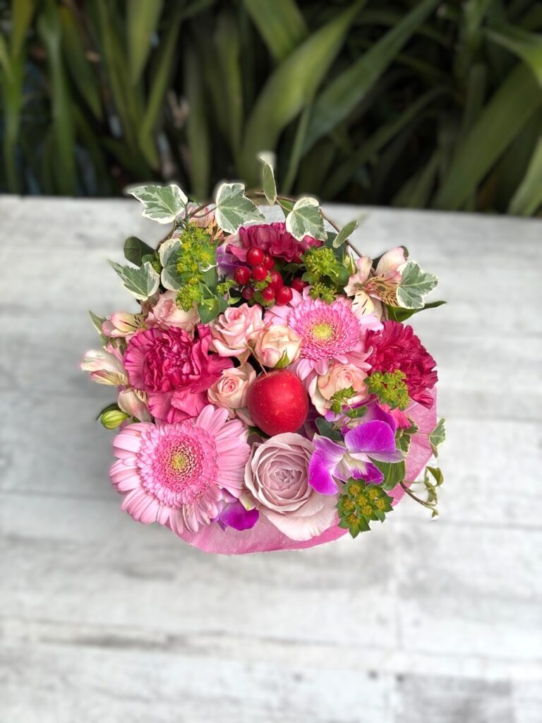 お誕生日　フラワーアレンジ　箱崎ふ頭