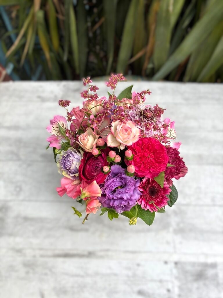 受付用　フラワーアレンジ　香椎浜