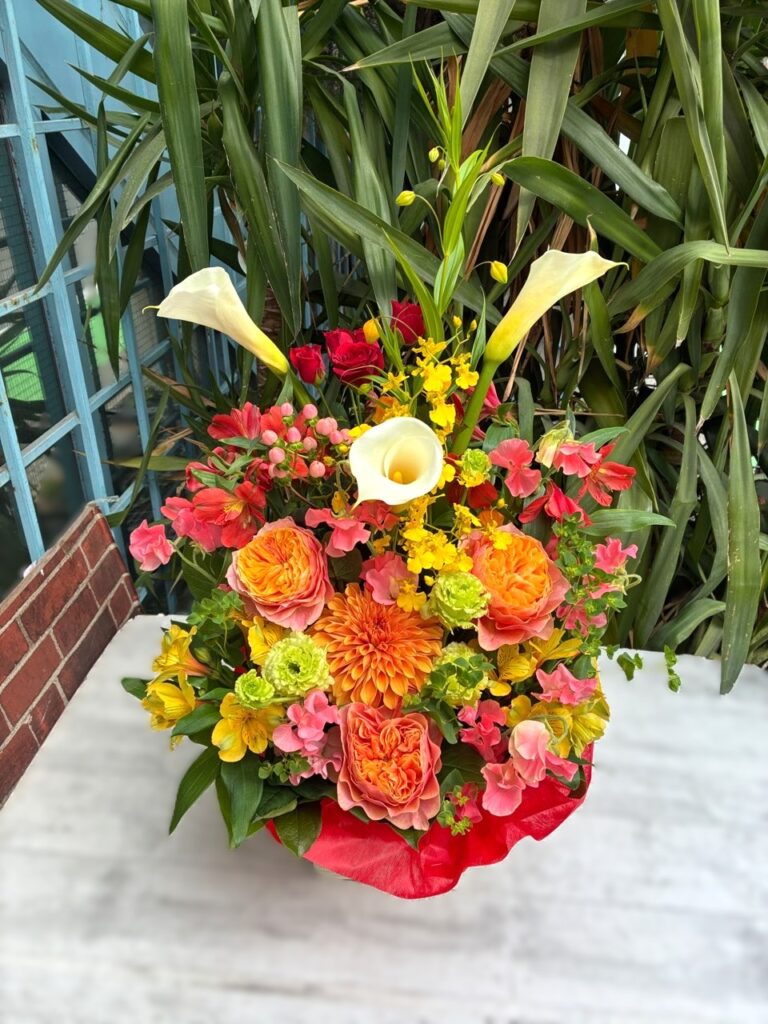 移転祝　フラワーアレンジ　警弥郷