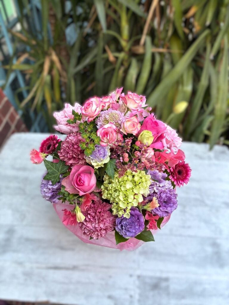 お誕生日　フラワーアレンジ　天神