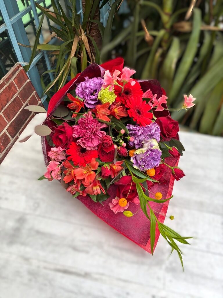 受章祝パーティ　花束　馬出